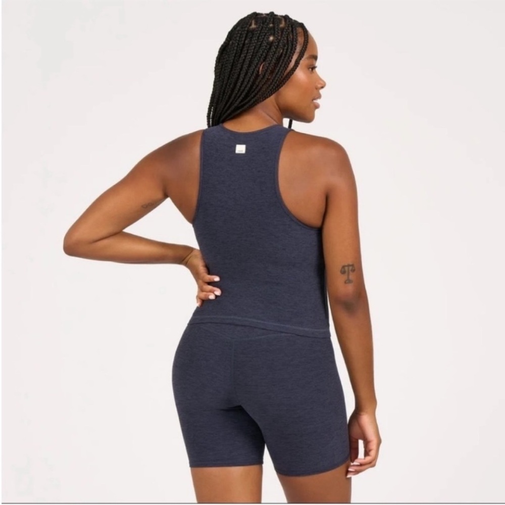 Vuori Dream knit midnight heather performance jogger and Plyo tank set - Lg/Xl - Picture 3 of 10